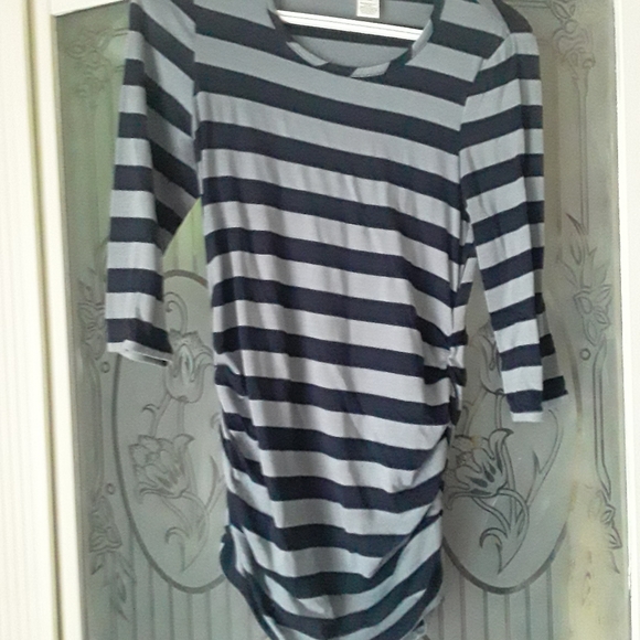 Maternity top - Picture 3 of 3